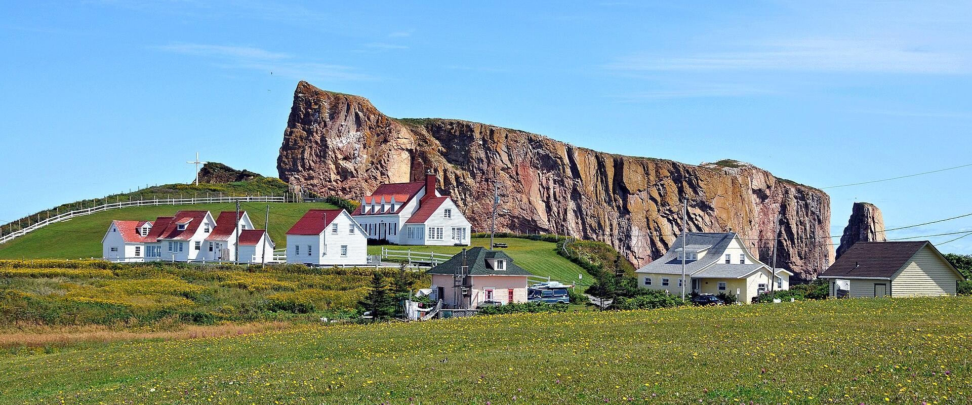 The village of Percé with Percé Rock beyond
