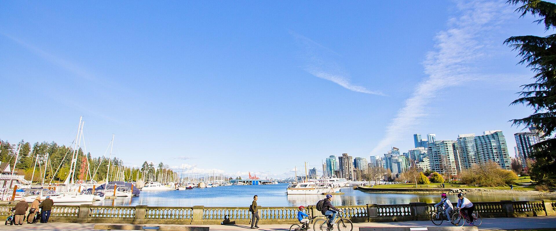 The Stanley Park Seawall in Vancouver