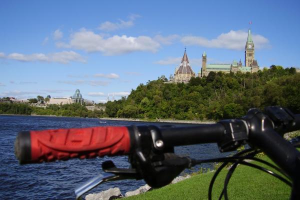 Ottawa River Pathway